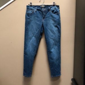 Lucky Brand Zoe Straight Crop jeans